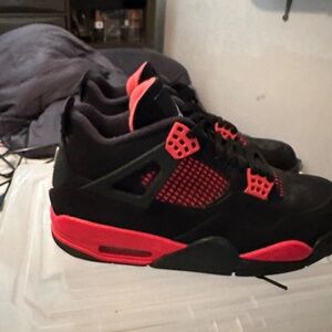 Jordan 4s Red Thunder Men's shoes